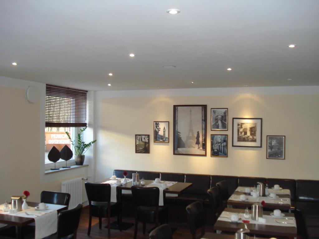 Landhotel Zur Alten Kaserne Ebern Экстерьер фото