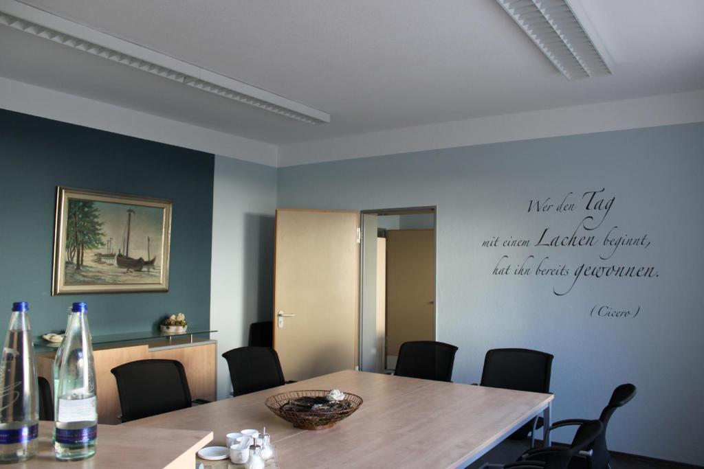 Landhotel Zur Alten Kaserne Ebern Экстерьер фото