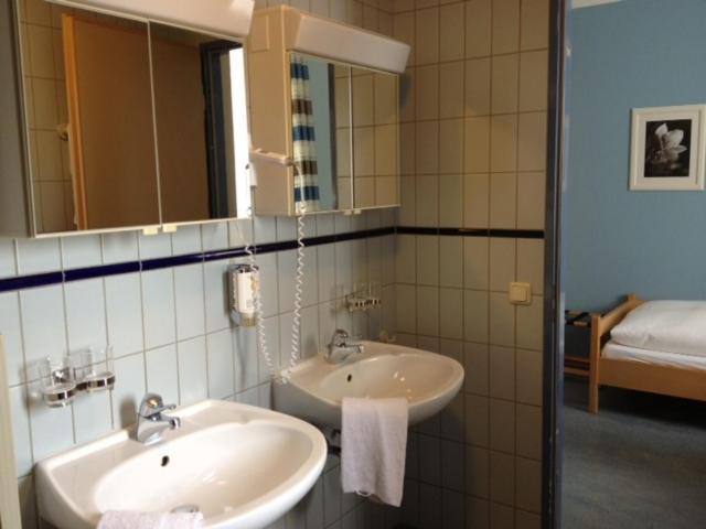 Landhotel Zur Alten Kaserne Ebern Экстерьер фото