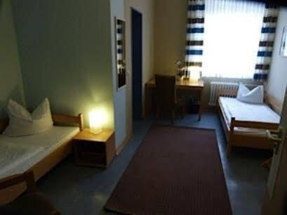 Landhotel Zur Alten Kaserne Ebern Экстерьер фото